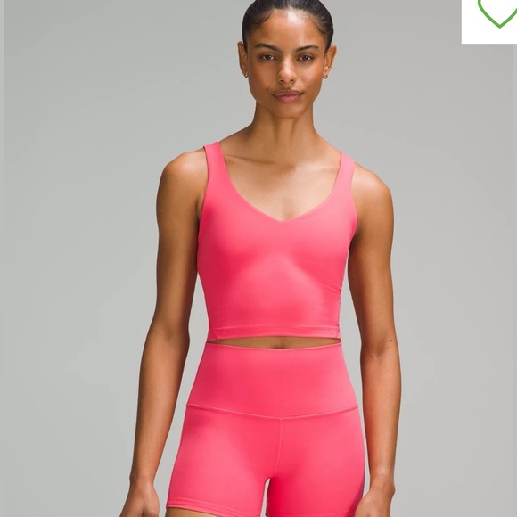 **SOLD** Like New Lululemon Align Set. Size Top 6/Bottom 8 - Picture 8 of 10